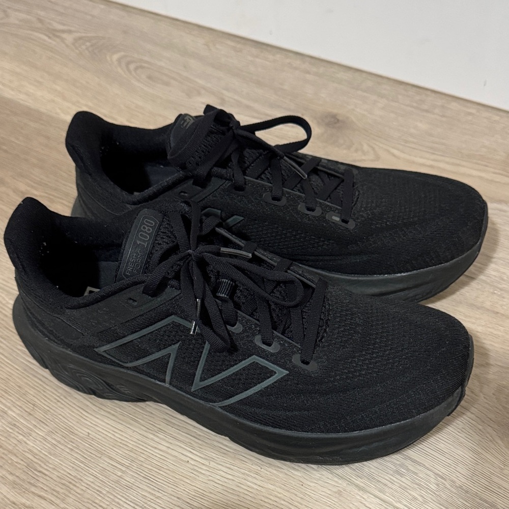 Men's Black Running Shoes new balance